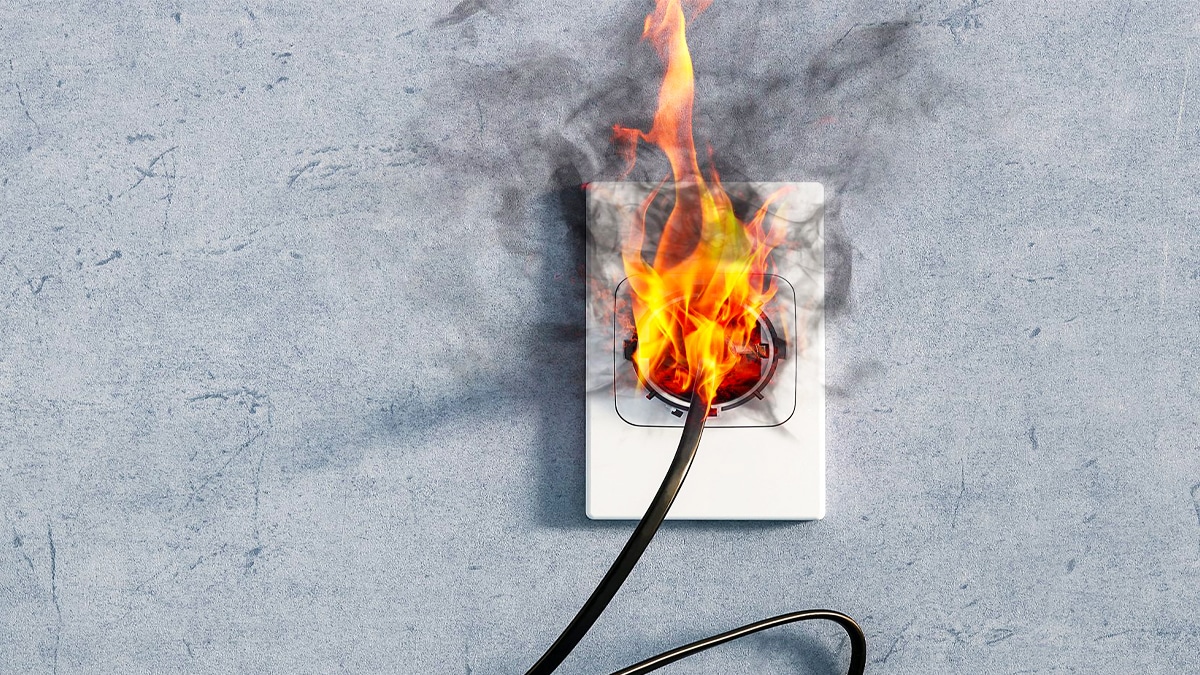 l’appareil que vous devez débrancher impérativement après chaque utilisation au risque d’incendies