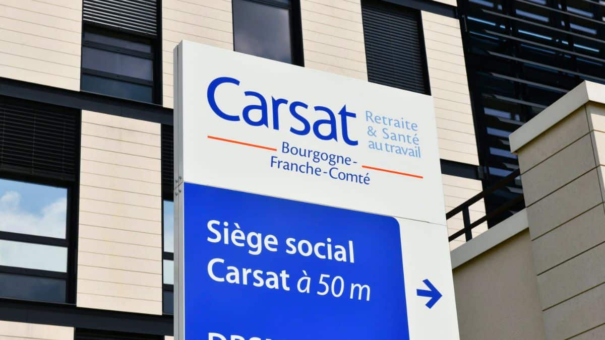retraite c’est officiel, la carsat surveille désormais les comptes bancaires, voici ce qui est vérifié